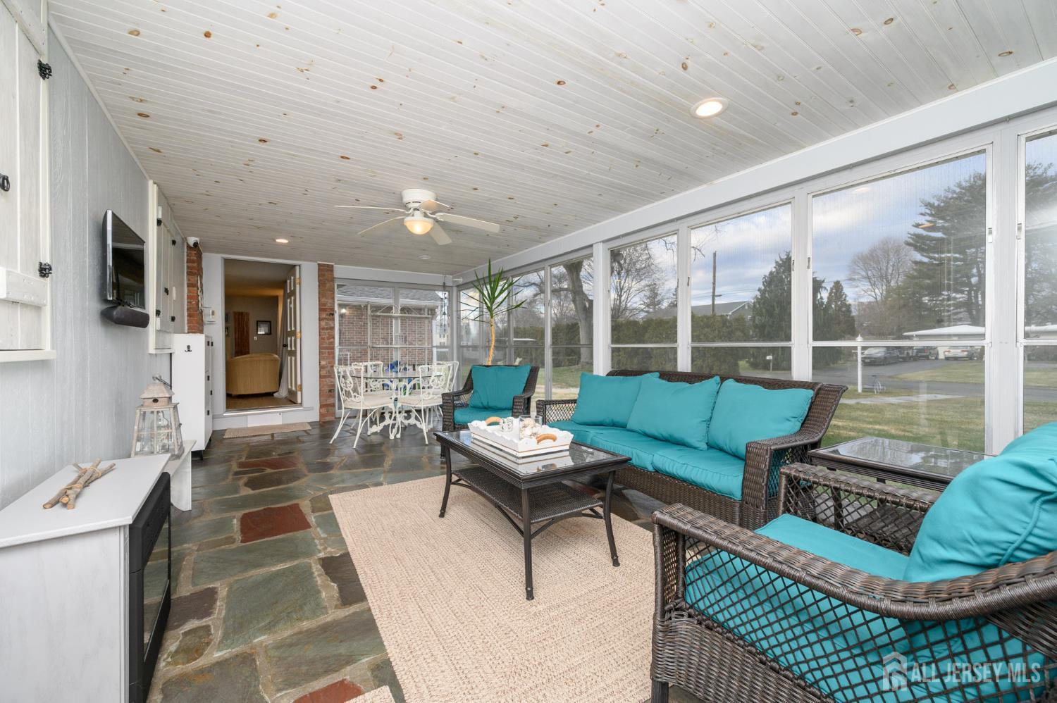 12 Davison Road East Windsor, NJ 08520 - Photo 15 of 47