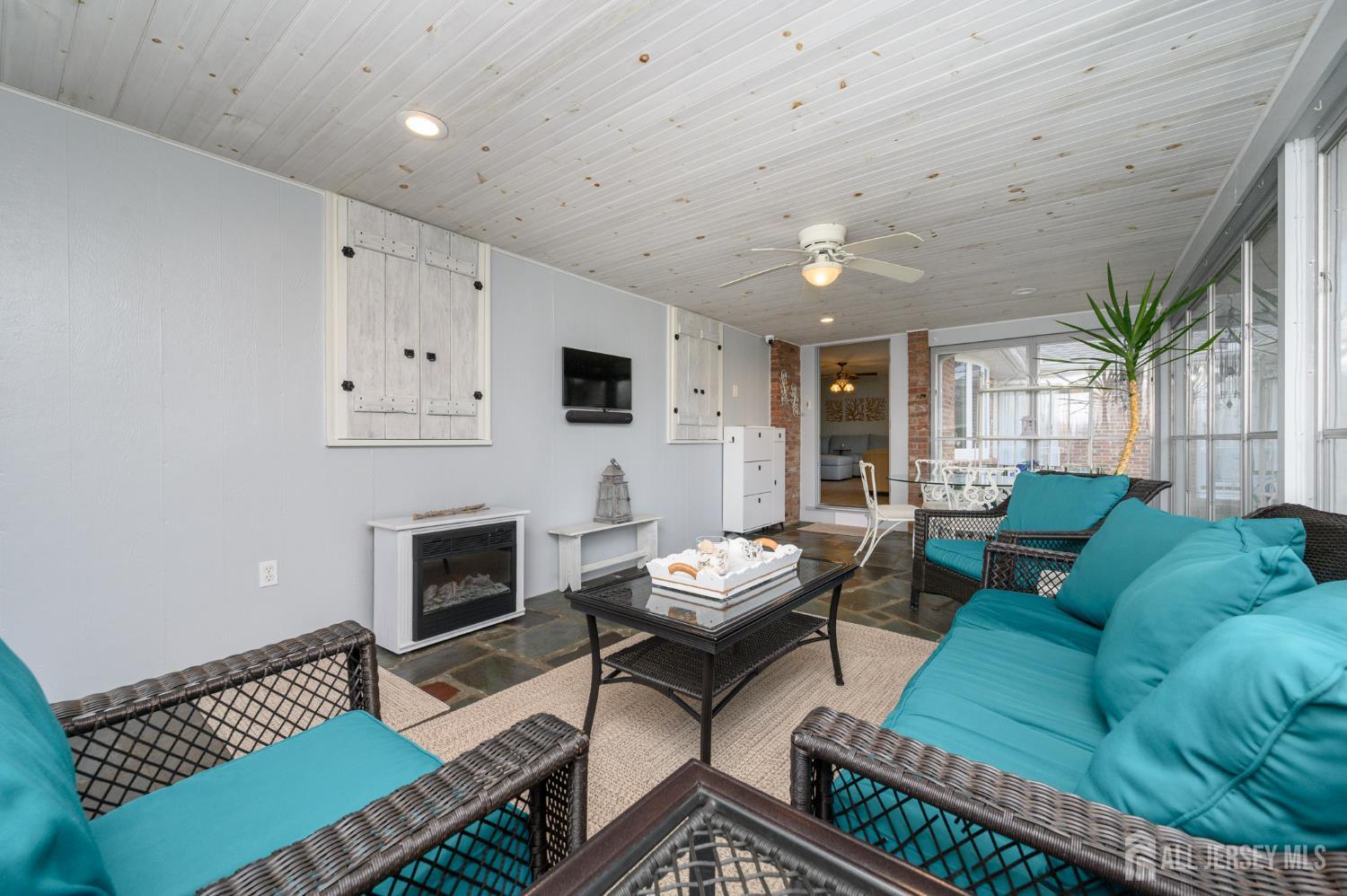 12 Davison Road East Windsor, NJ 08520 - Photo 16 of 47