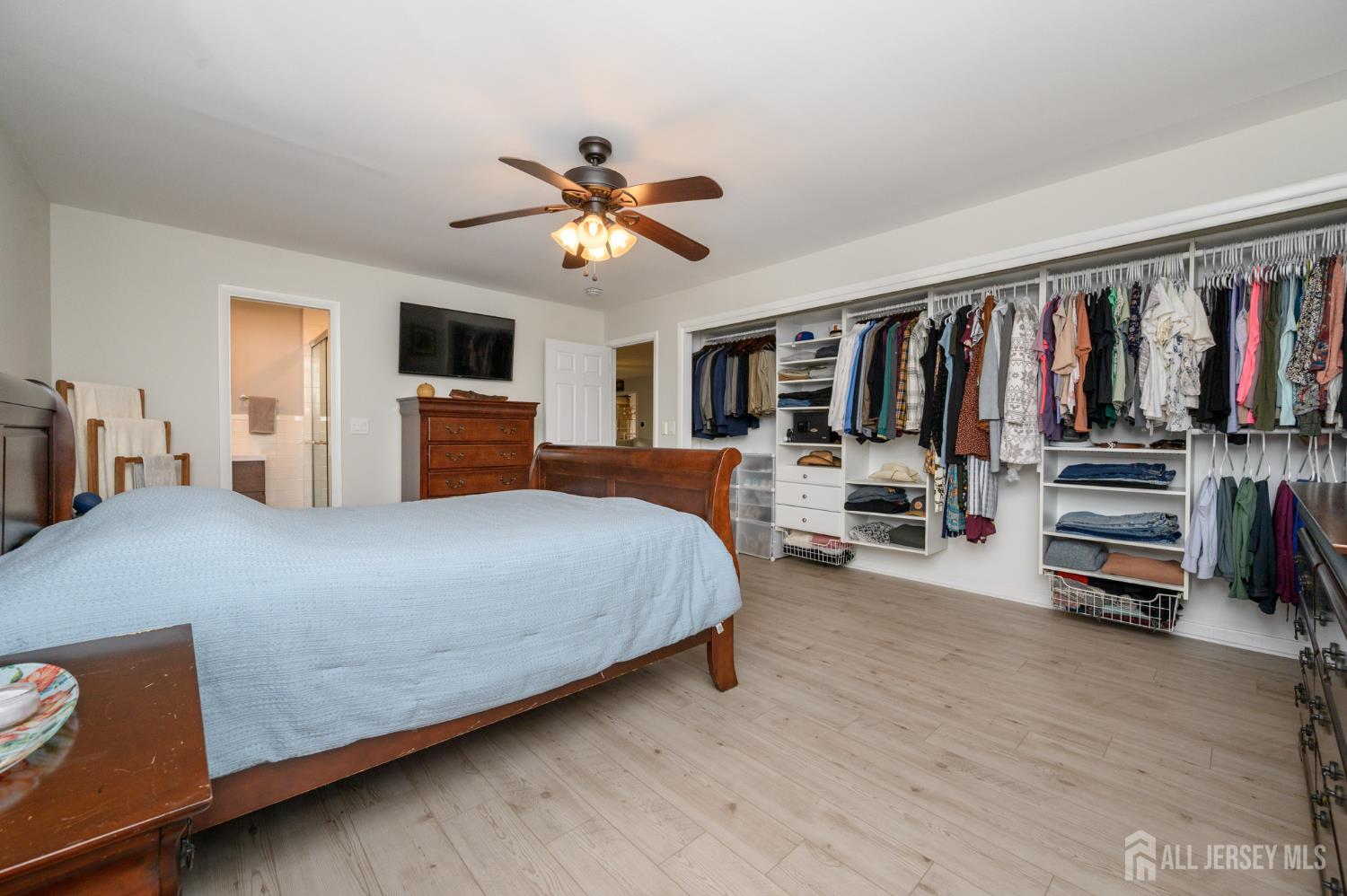 12 Davison Road East Windsor, NJ 08520 - Photo 23 of 47