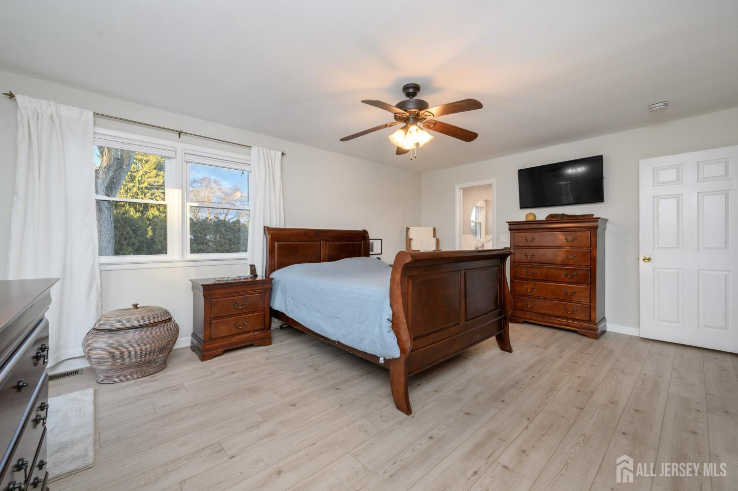 12 Davison Road East Windsor, NJ 08520 - Photo 27 of 47