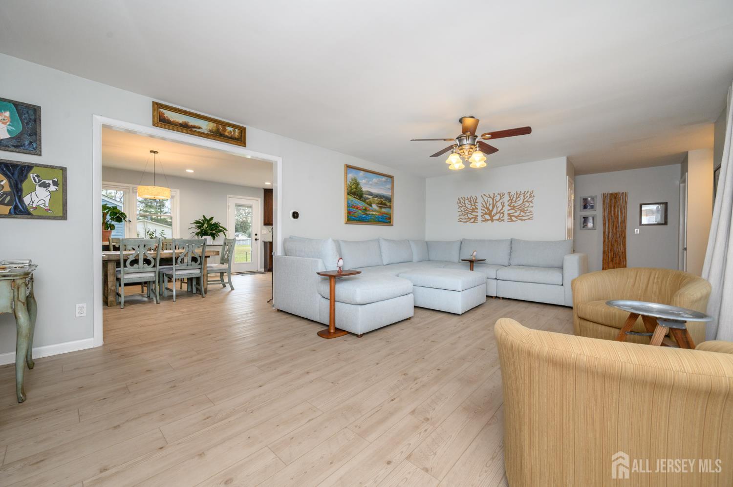 12 Davison Road East Windsor, NJ 08520 - Photo 5 of 47