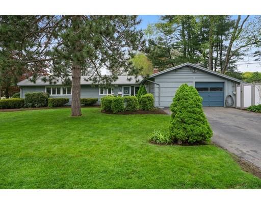 24 Bantry Road Framingham, MA 01701 - Photo 2 of 30