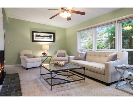 24 Bantry Road Framingham, MA 01701 - Photo 9 of 30