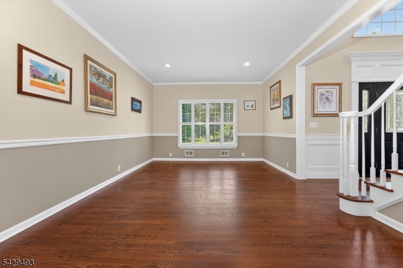38 Grove Farm Road Pittstown, NJ 08867 - Photo 21 of 46