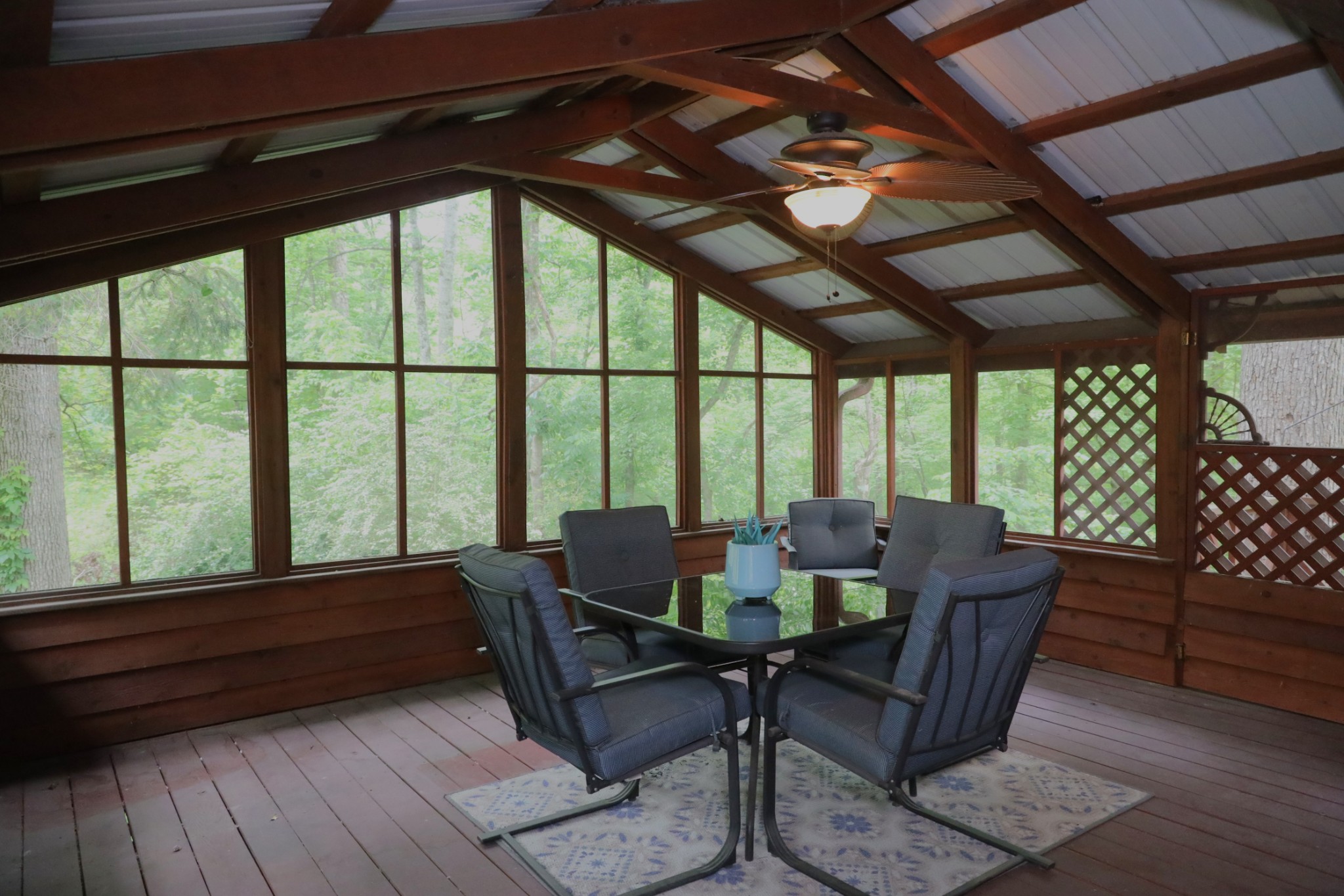 2634 Distillery Road Greenbrier, TN 37073 - Photo 21 of 35 a dining room with furniture wooden floor and a rug