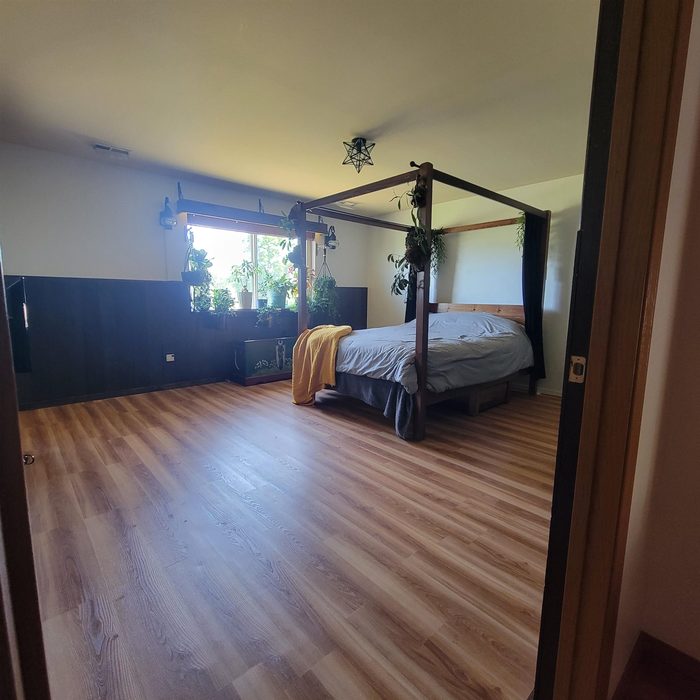 15515 South Curtis Road Cheney, WA 99004 - Photo 16 of 41