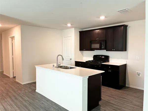 $2,000 | 409 Buckeye Avenue, Princeton, TX 75407