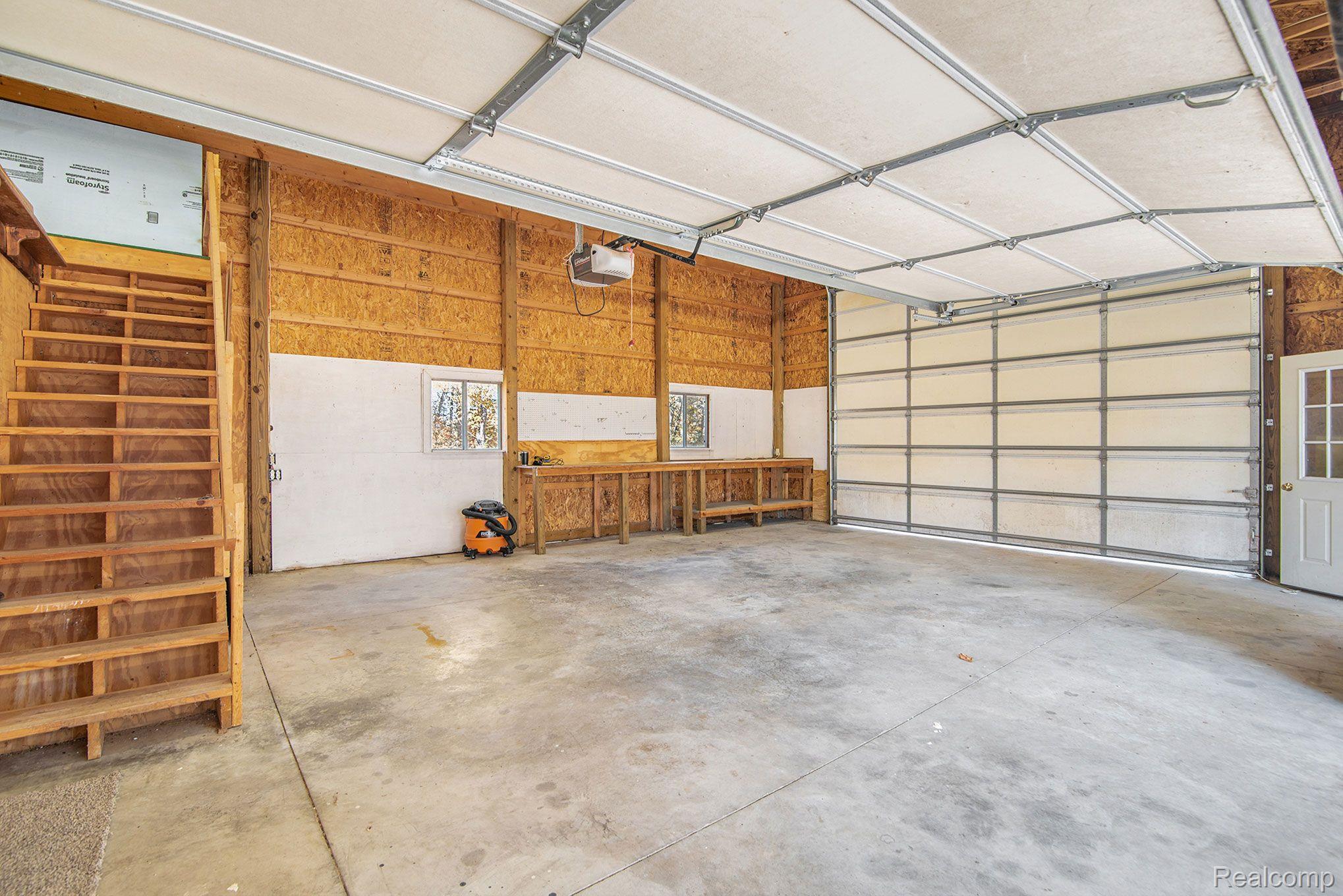 12418 Carpenter Road Flushing, MI 48433 - Photo 23 of 36 Gallery Image 23