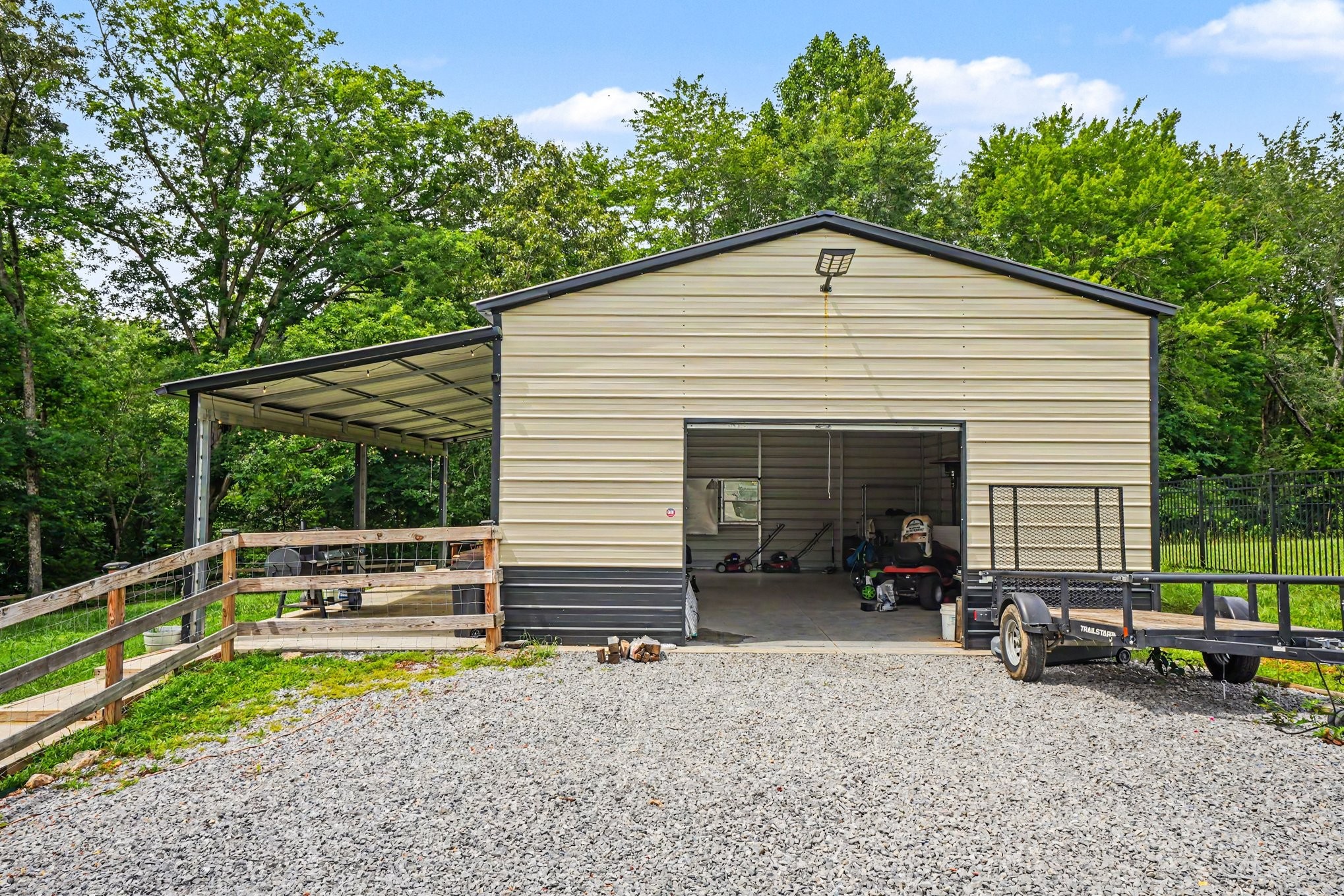 1415 Southside Road Southside, TN 37171 - Photo 27 of 35 a view of a house with backyard