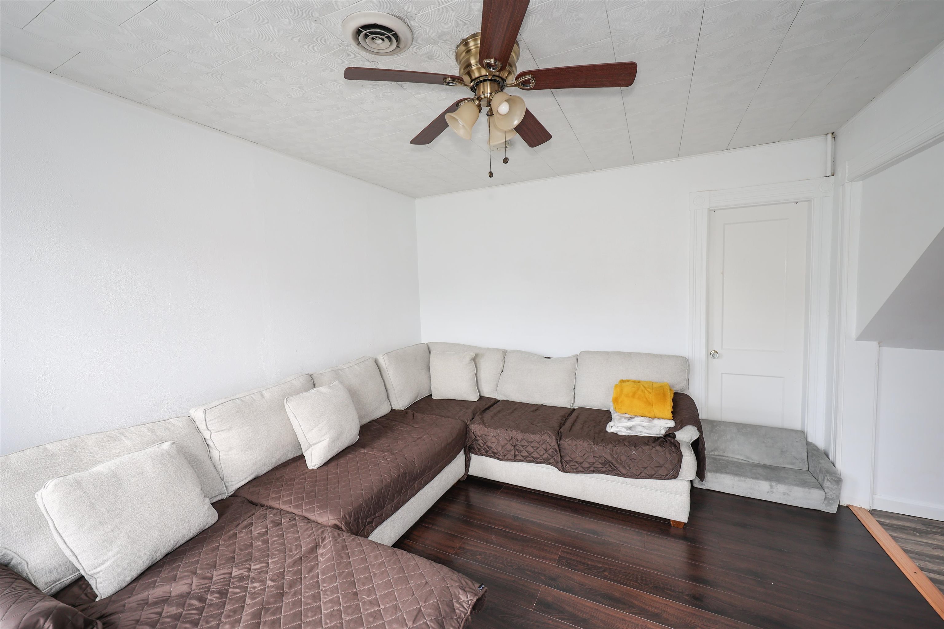 171 Boutwell Street, Unit 2 Manchester, NH 03102 - Photo 11 of 27