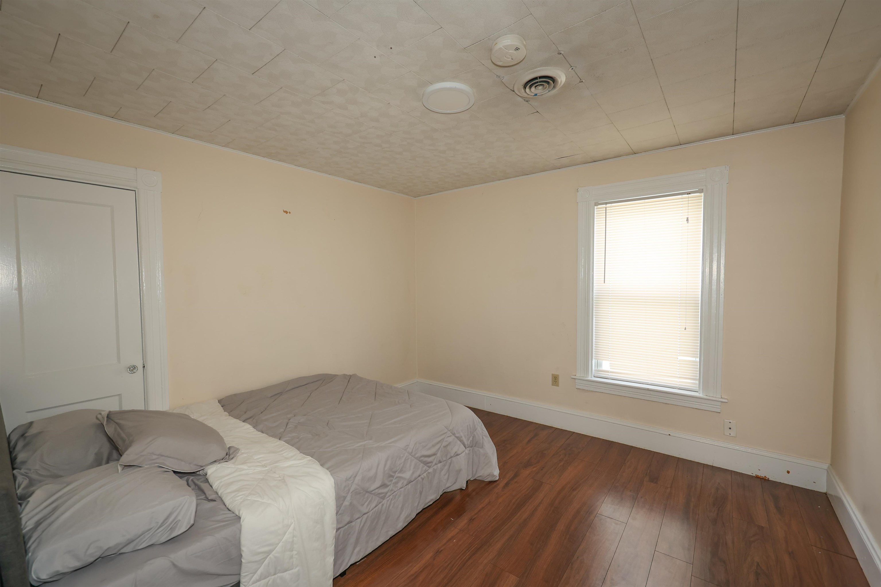 171 Boutwell Street, Unit 2 Manchester, NH 03102 - Photo 26 of 27