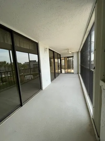 $2,500 | 1850 Bay Road, Unit 3F, Vero Beach, FL 32963