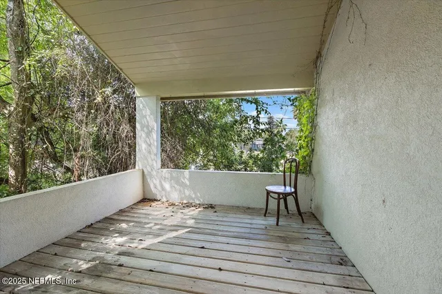 $1,100,000 | 94 Oceanside Drive, Atlantic Beach, FL 32233