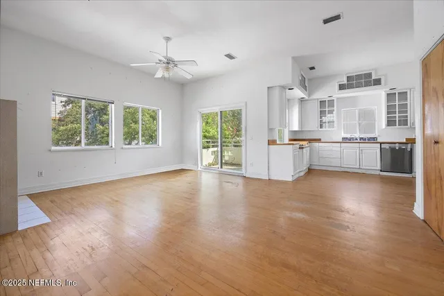 $1,100,000 | 94 Oceanside Drive, Atlantic Beach, FL 32233