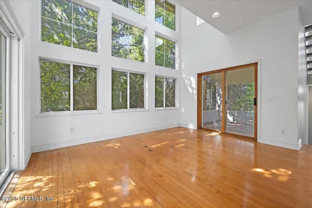 $1,100,000 | 94 Oceanside Drive, Atlantic Beach, FL 32233