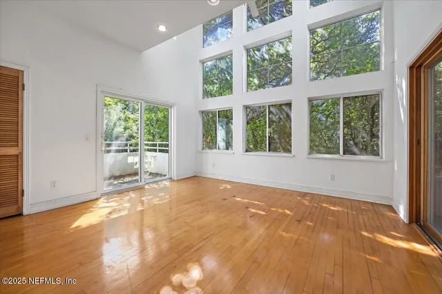 $1,100,000 | 94 Oceanside Drive, Atlantic Beach, FL 32233