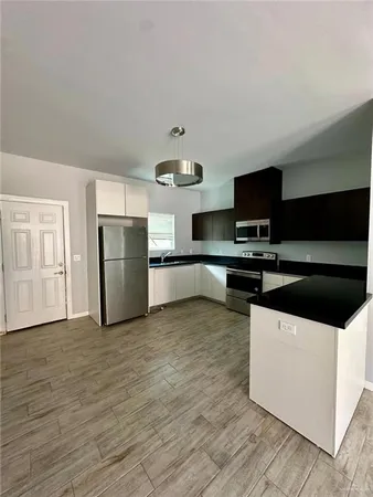 $825 | 3715 Valeria Street, Unit 1, Edinburg, TX 78541