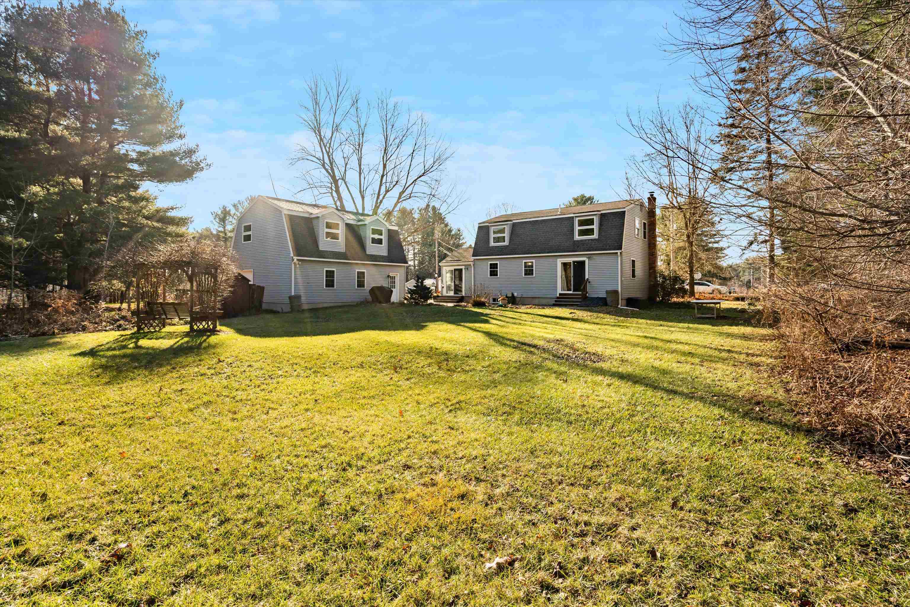 40 Dracut Road Hudson, NH 03051 - Photo 18 of 31
