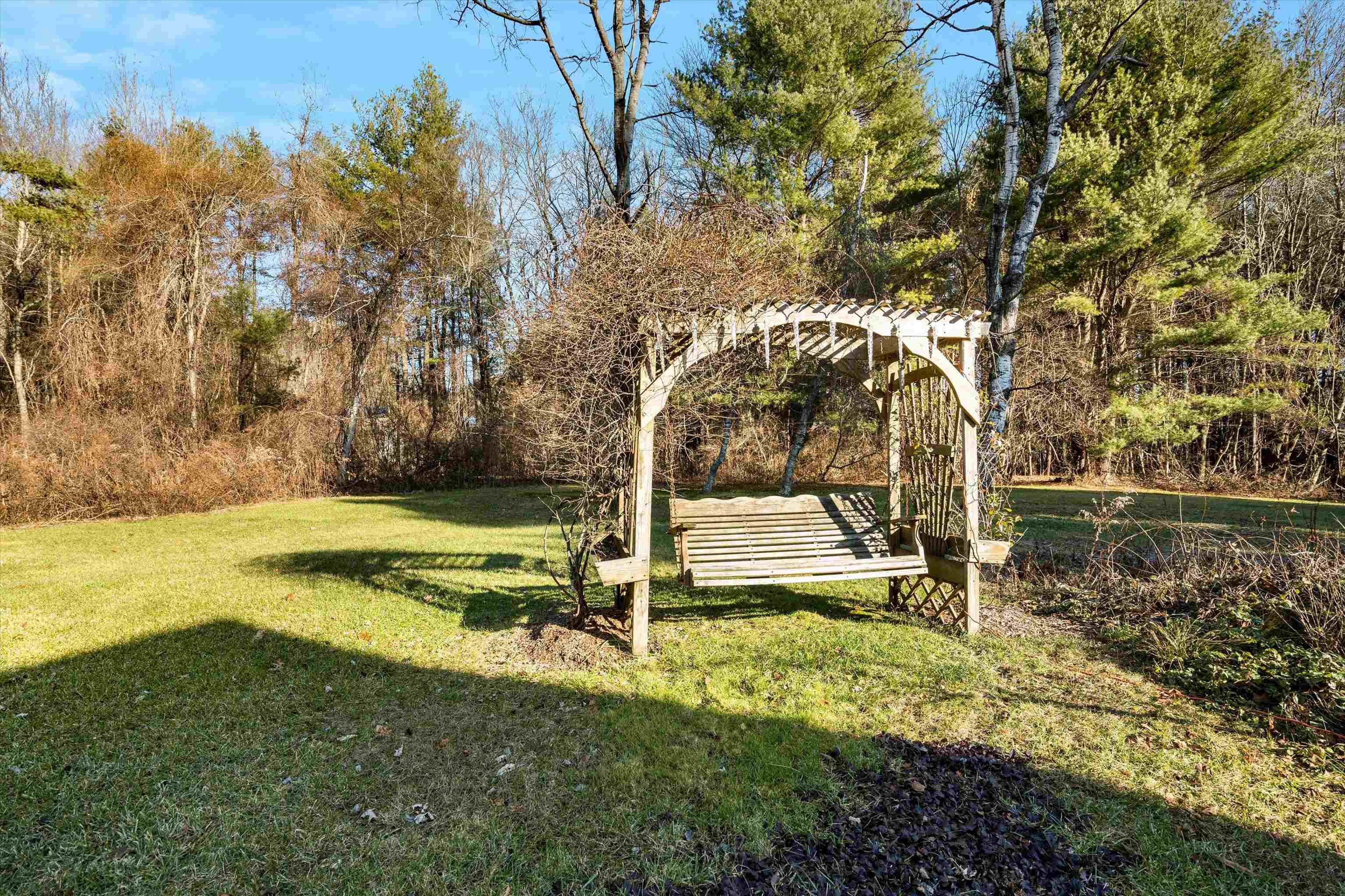 40 Dracut Road Hudson, NH 03051 - Photo 21 of 31