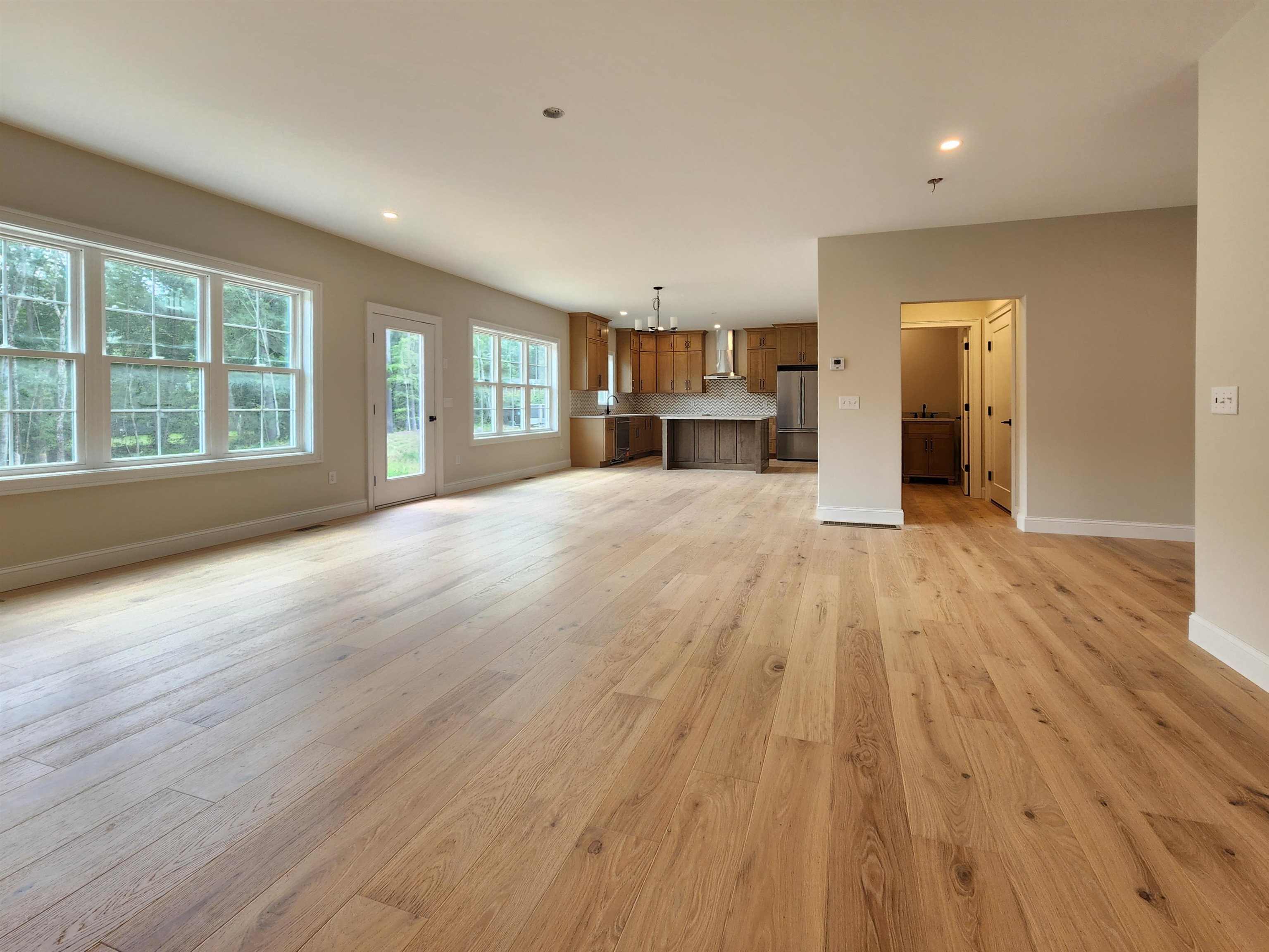 2 Campbell Way Windham, NH 03087 - Photo 12 of 36 Gallery Image 12