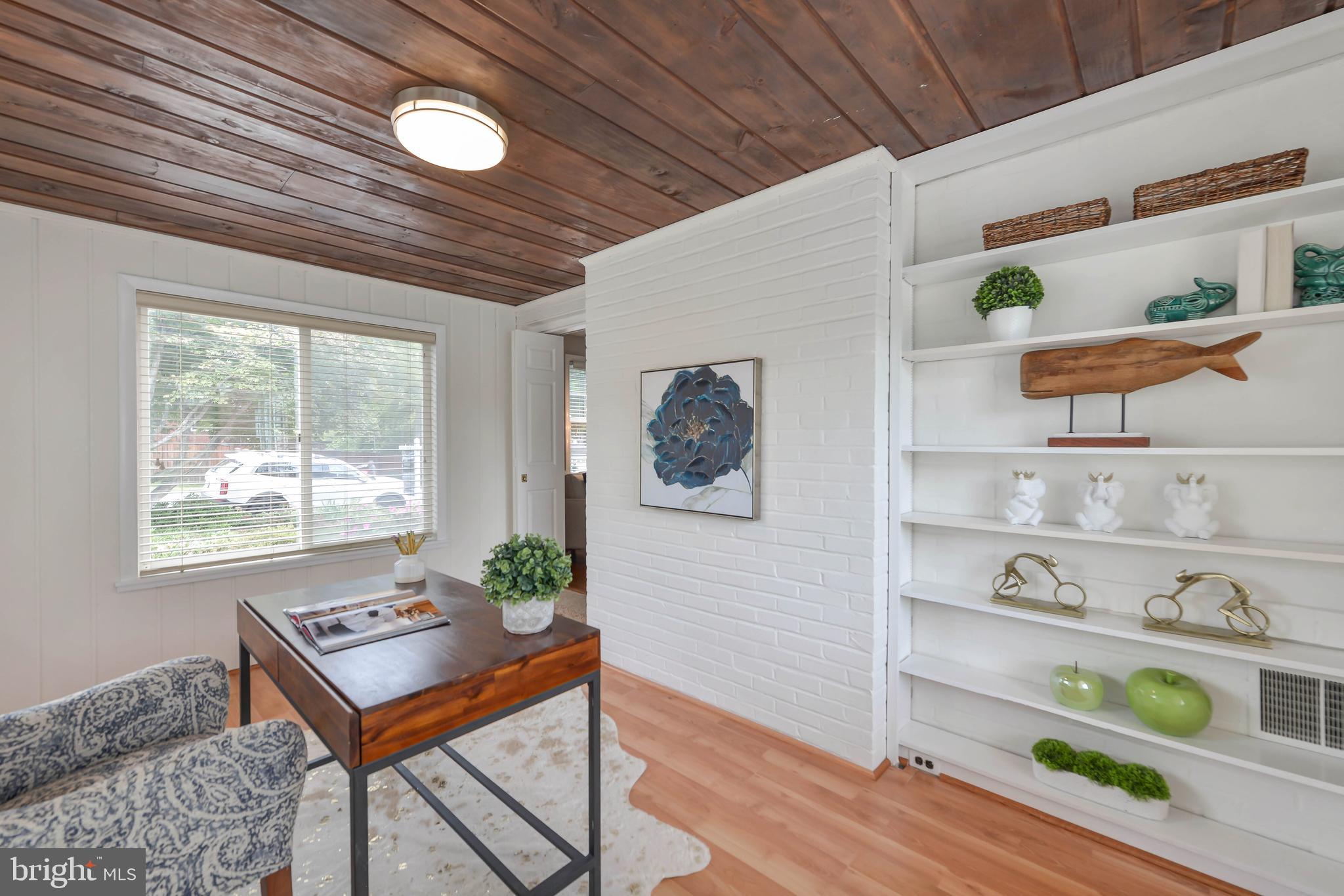 6484 Little Falls Road Arlington, VA 22213 - Photo 17 of 74 Super cool sun room/office with built ins too!
