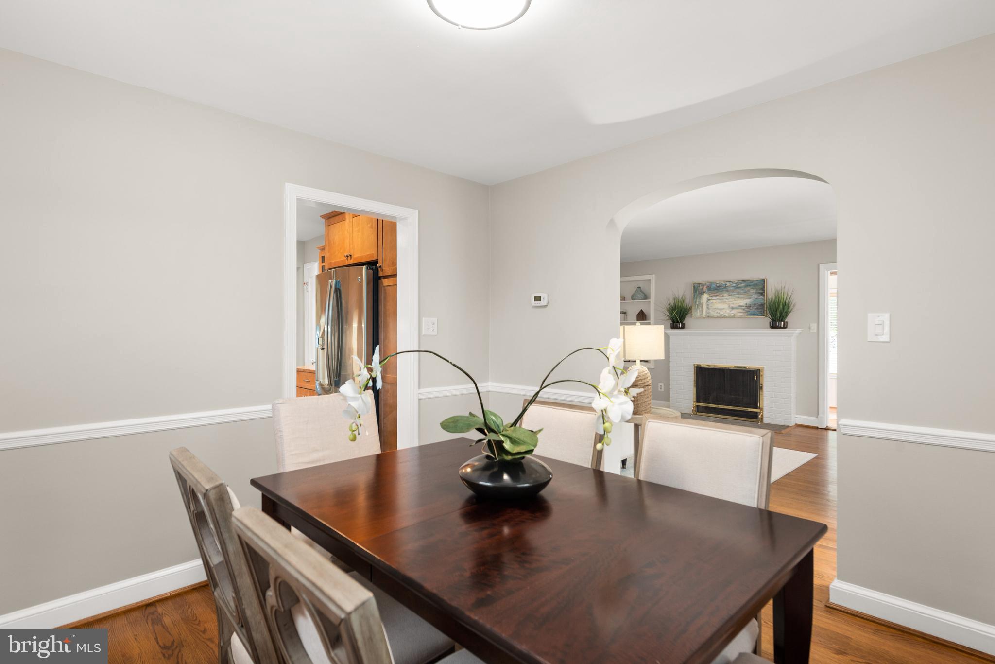 6484 Little Falls Road Arlington, VA 22213 - Photo 26 of 74 Dining between kitchen and living room