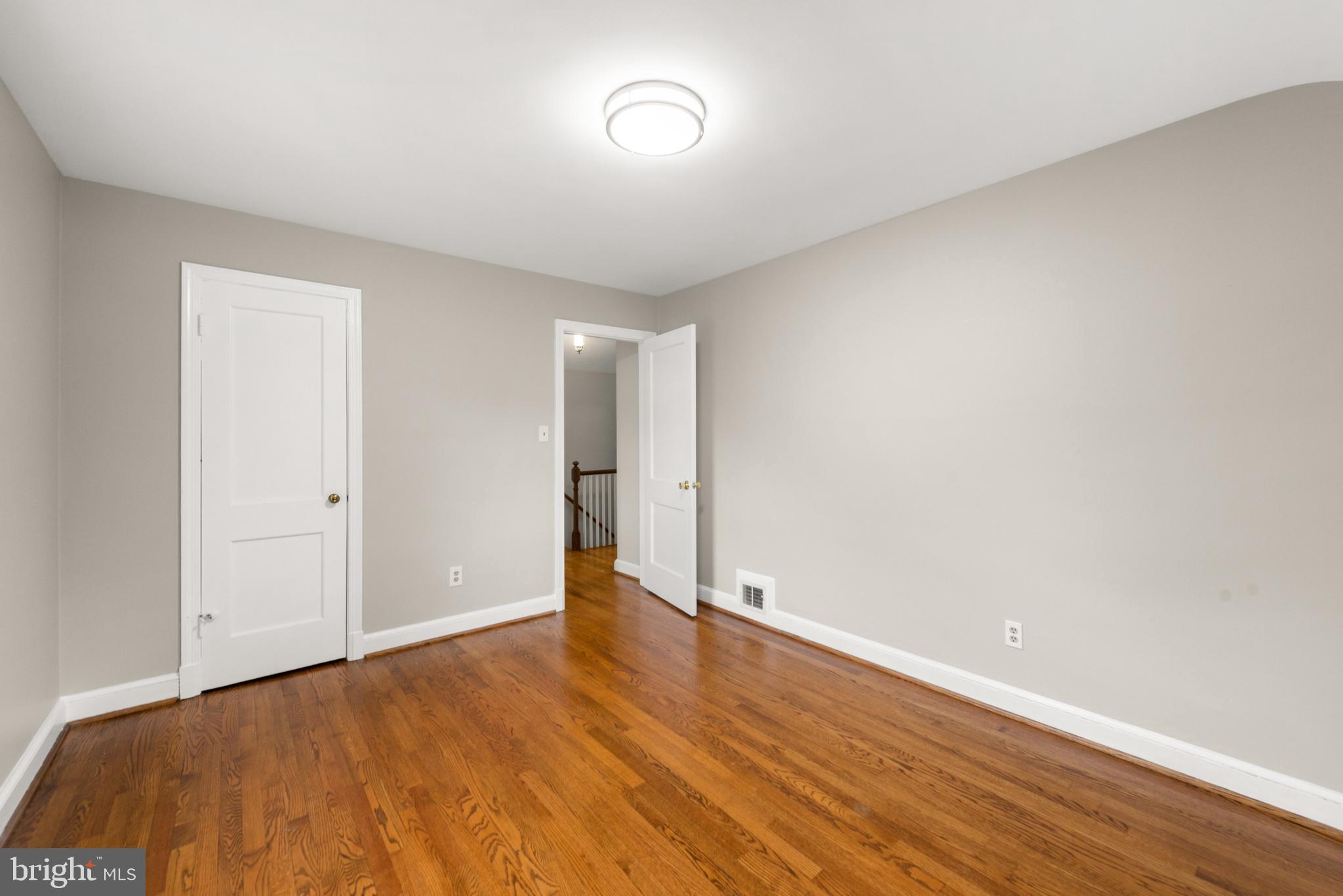 6484 Little Falls Road Arlington, VA 22213 - Photo 63 of 74 3rd bedroom up