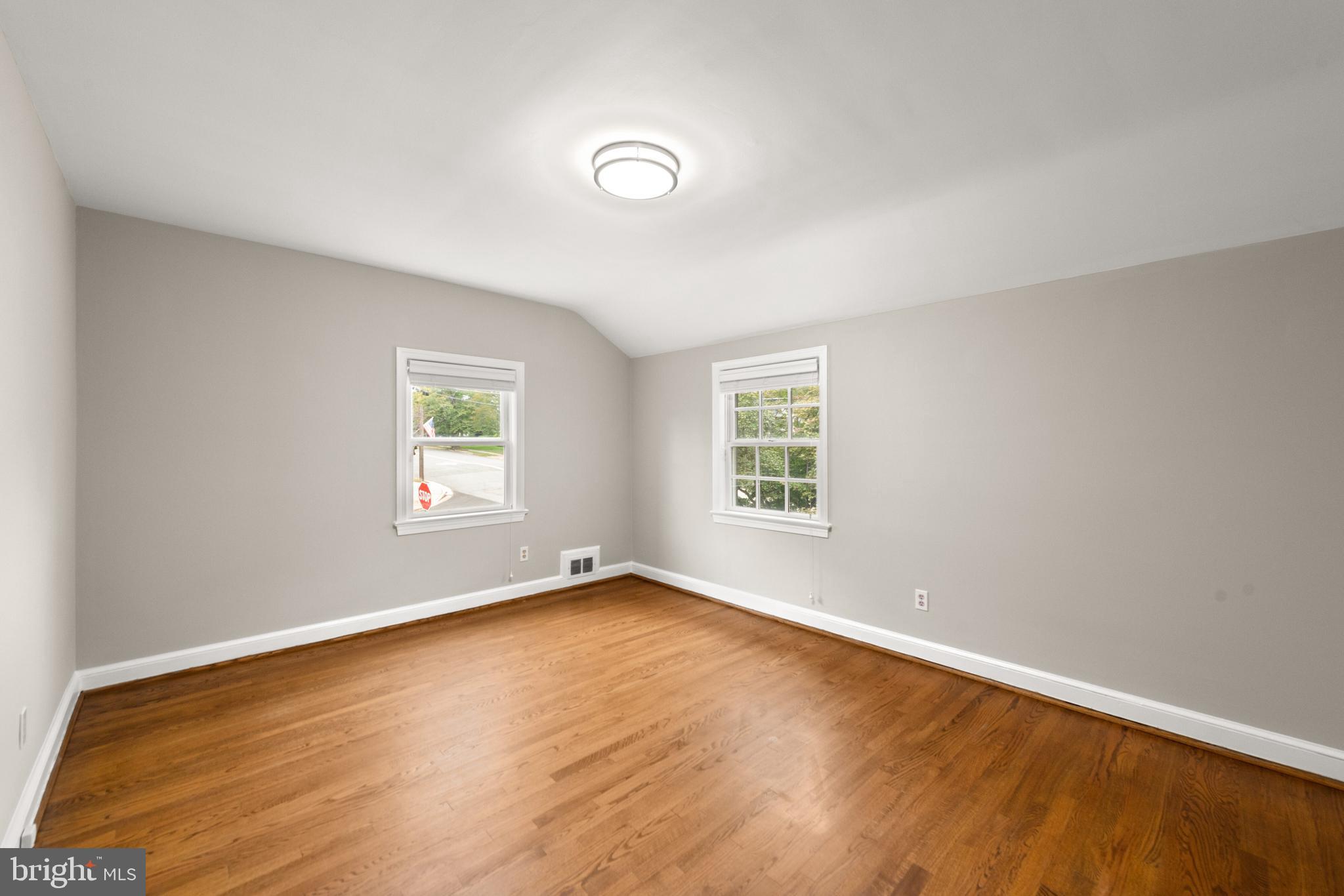 6484 Little Falls Road Arlington, VA 22213 - Photo 64 of 74 Gallery Image 64