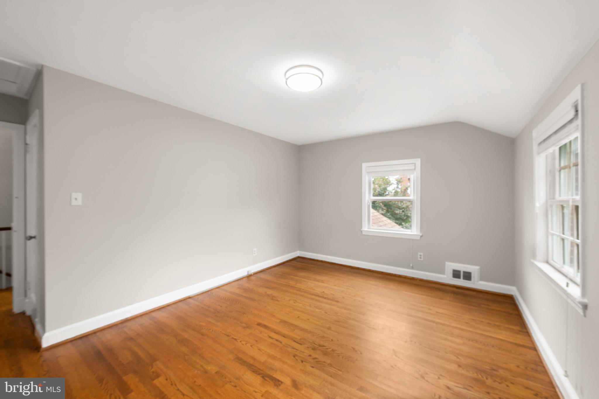 6484 Little Falls Road Arlington, VA 22213 - Photo 65 of 74 Gallery Image 65