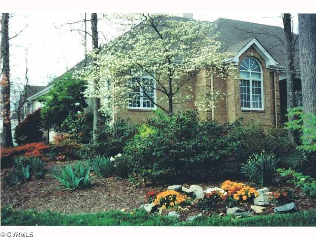 14101 Southshore Road Midlothian, VA 23112 - Photo 2 of 12 Exterior Front