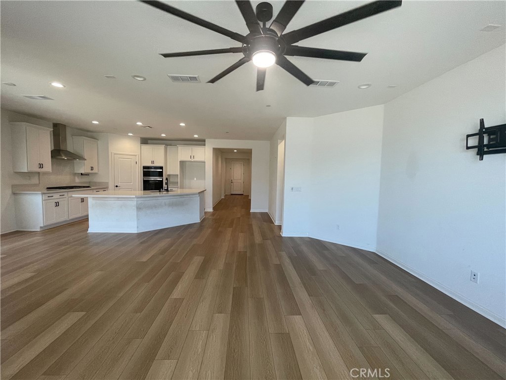 25344 Picket Range Way Menifee, CA 92586 - Photo 12 of 48