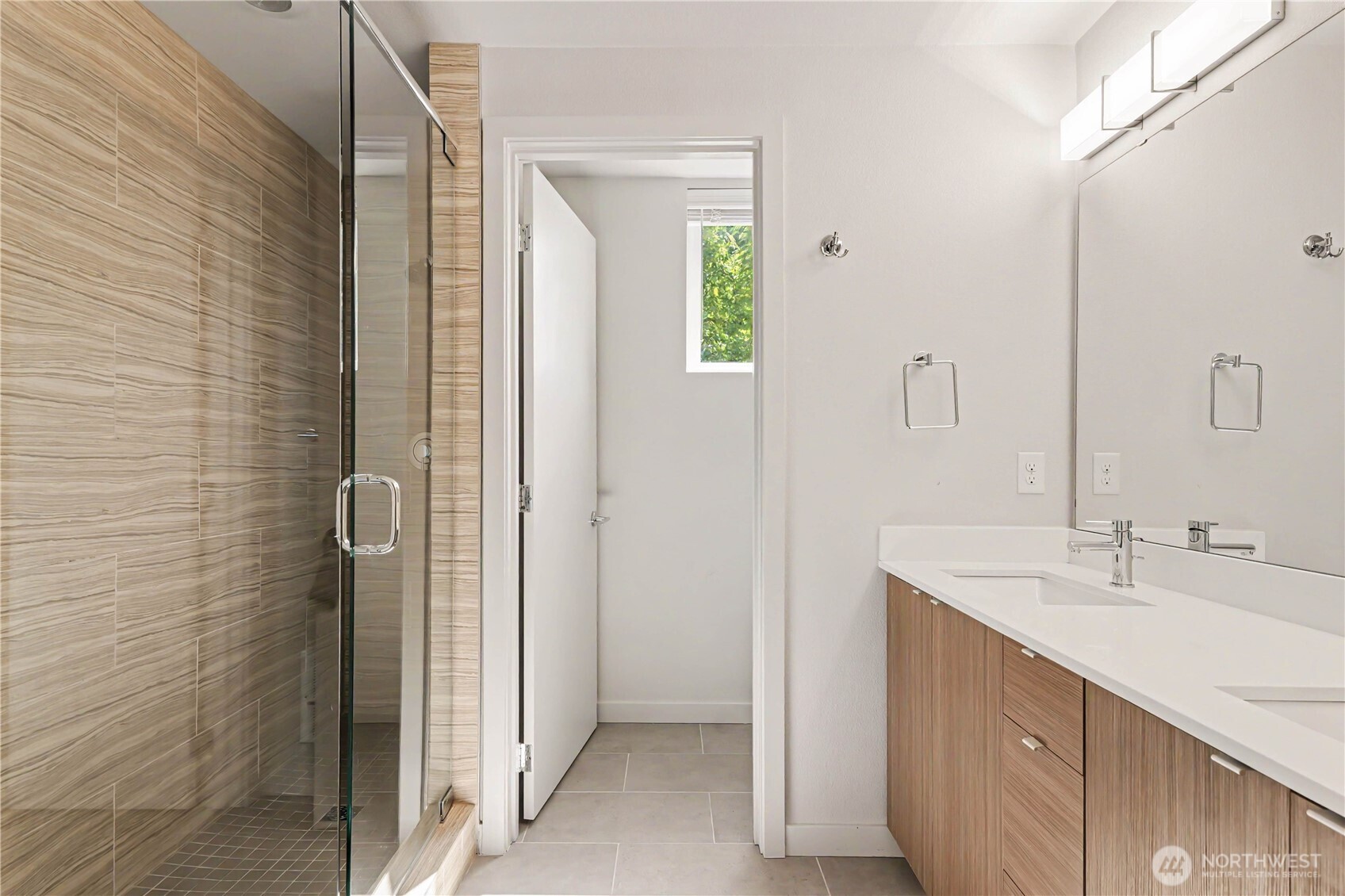 3810 California Avenue Southwest, Unit B Seattle, WA 98116 - Photo 14 of 26