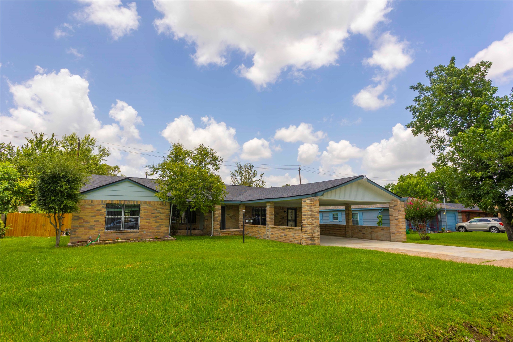 5610 Milart Street Houston, TX 77021 - Photo 1 of 43