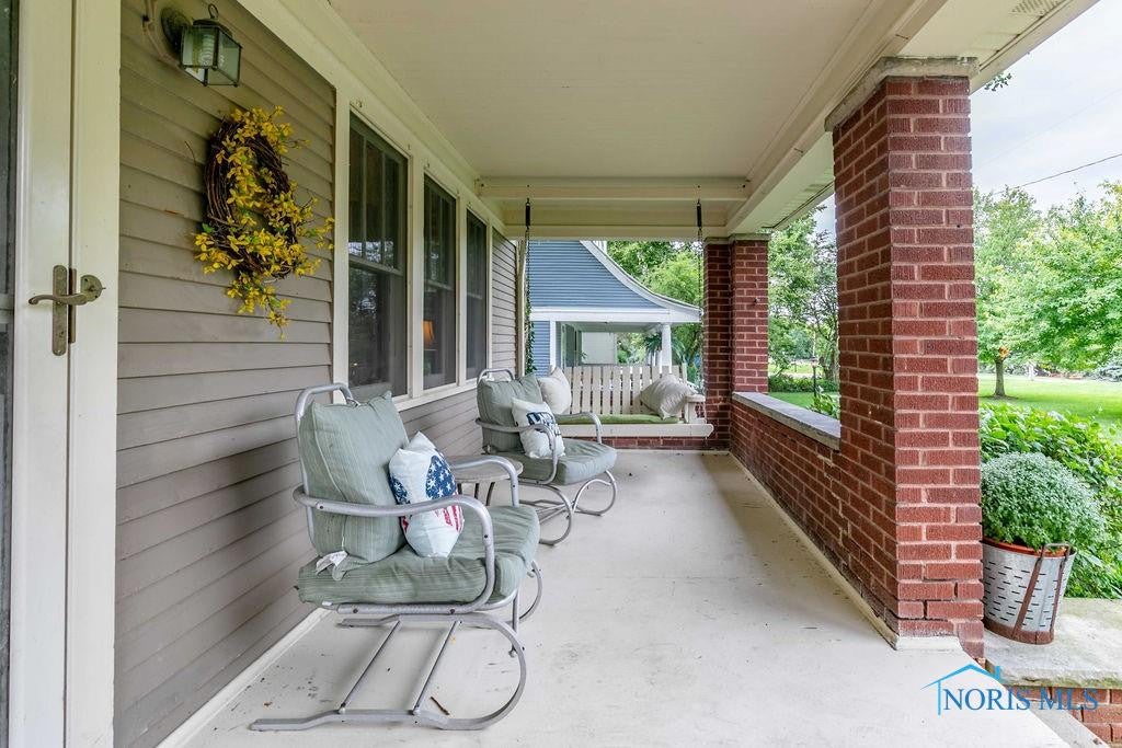28962 East River Road Perrysburg, OH 43551 - Photo 5 of 33 Gallery Image 5