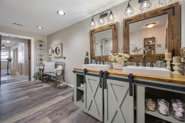 $485,000 | 236 County Road 1422, Quitman, TX 75783