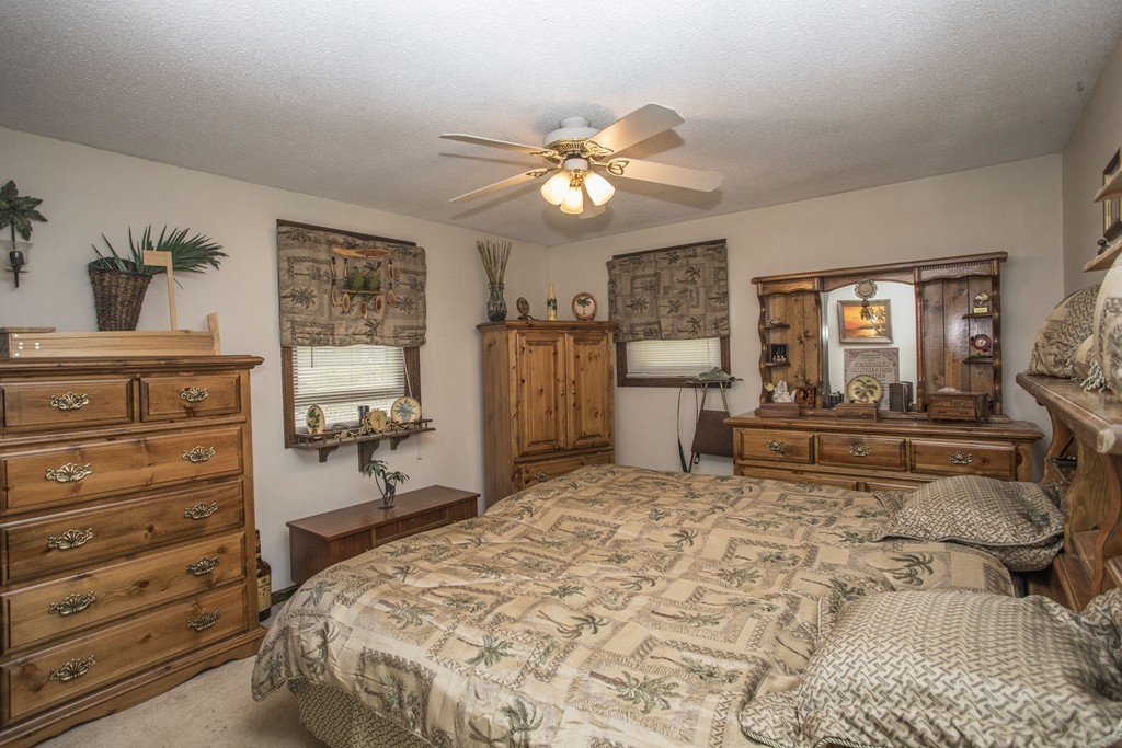 372 Norman Street Fall River, MA 02721 - Photo 14 of 23 Gallery Image 14