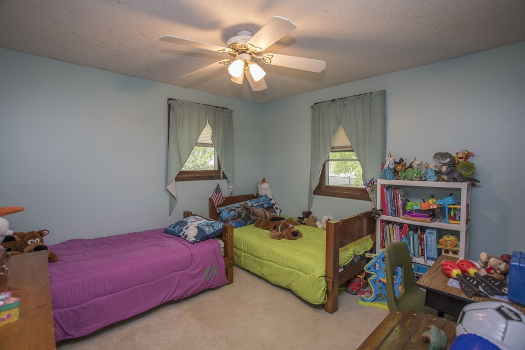 372 Norman Street Fall River, MA 02721 - Photo 15 of 23 Gallery Image 15