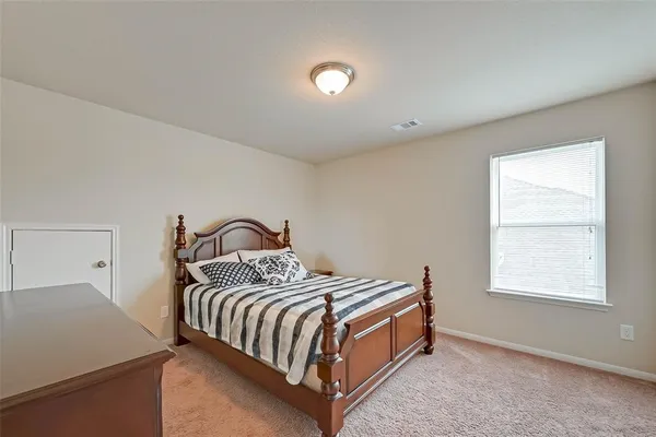 $2,600 | 15023 Russet Bend Lane, Cypress, TX 77429