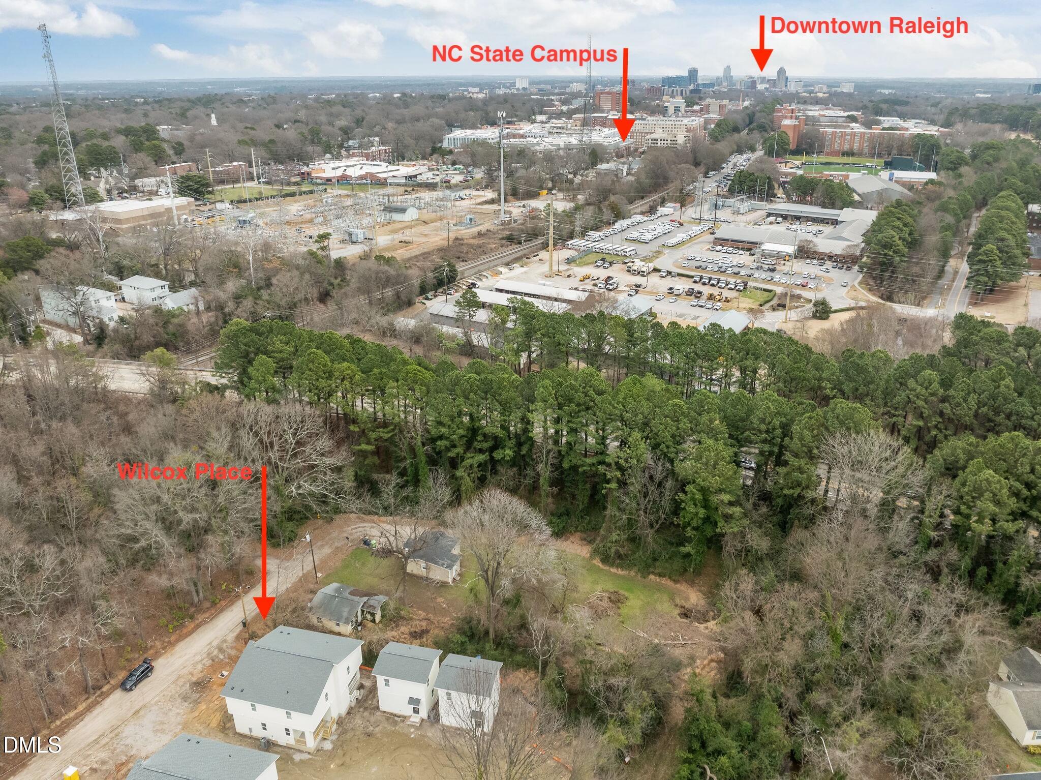 2811 Wilcox Place, Unit 101 Raleigh, NC 27607 - Photo 6 of 29 a view of outdoor space and city view