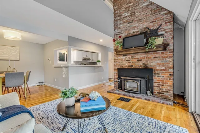 $2,650 | 2 Clover Hill Road, Acton, MA 01720