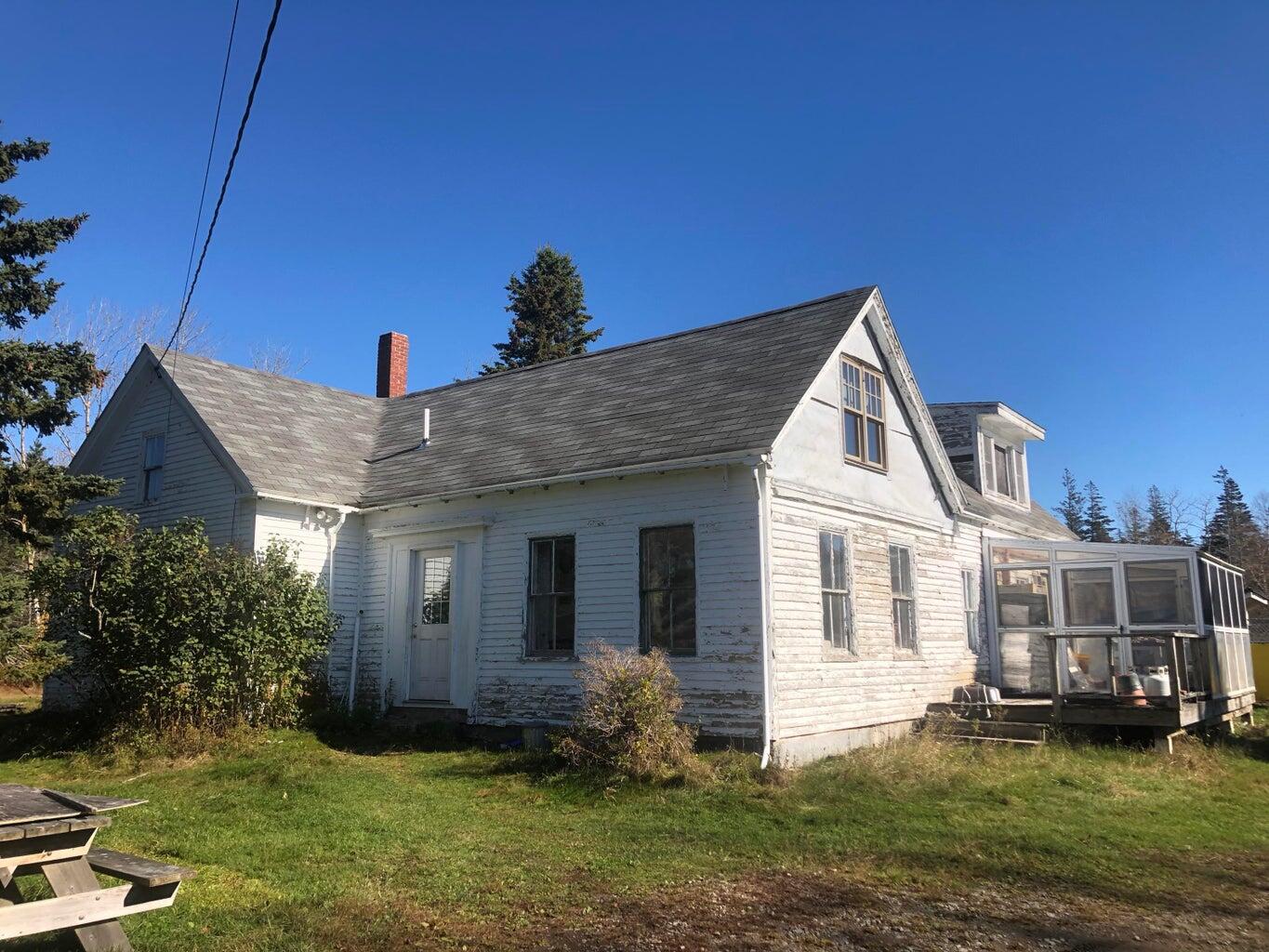 4 State Beach Road Vinalhaven, ME 04863 - Photo 3 of 13 20191109182621560864000000-o