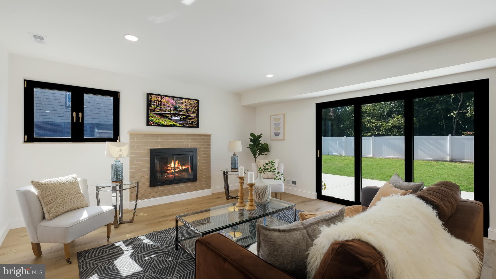 3750 Wheatsheaf Road Huntingdon Valley, PA 19006 - Photo 13 of 41 Cozy Family Room with Fireplace