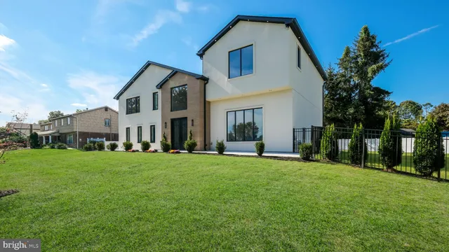 $1,199,900 | 3750 Wheatsheaf Road, Huntingdon Valley, PA 19006