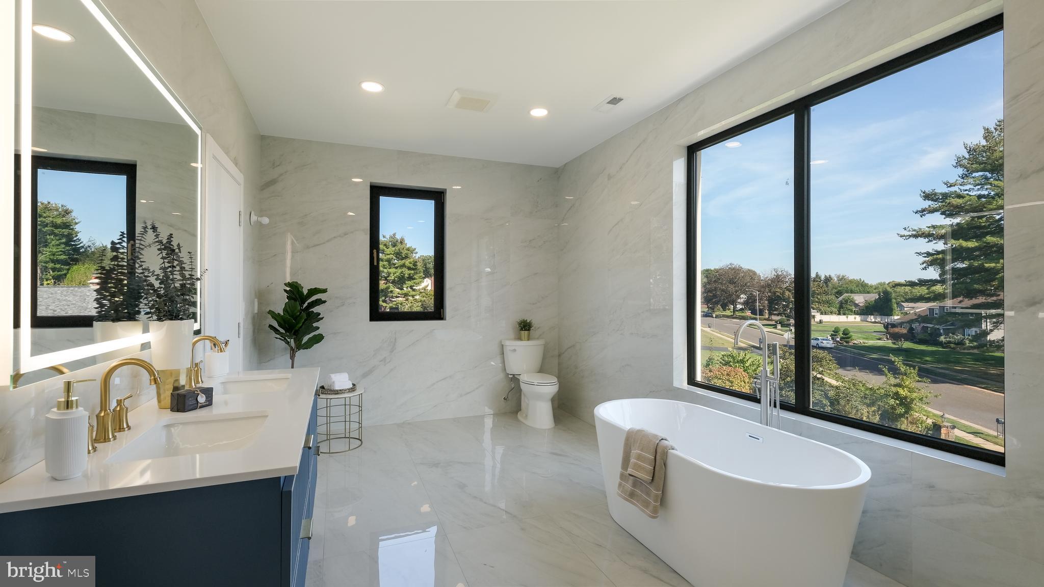 3750 Wheatsheaf Road Huntingdon Valley, PA 19006 - Photo 22 of 41 Lots of natural light