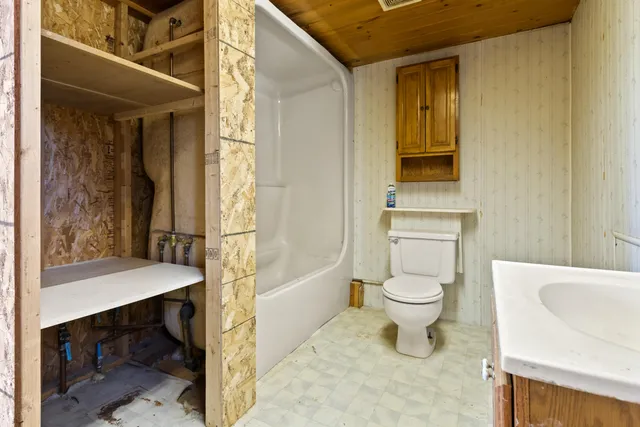 $285,000 | 257 North Avenue, Skowhegan, ME 04976