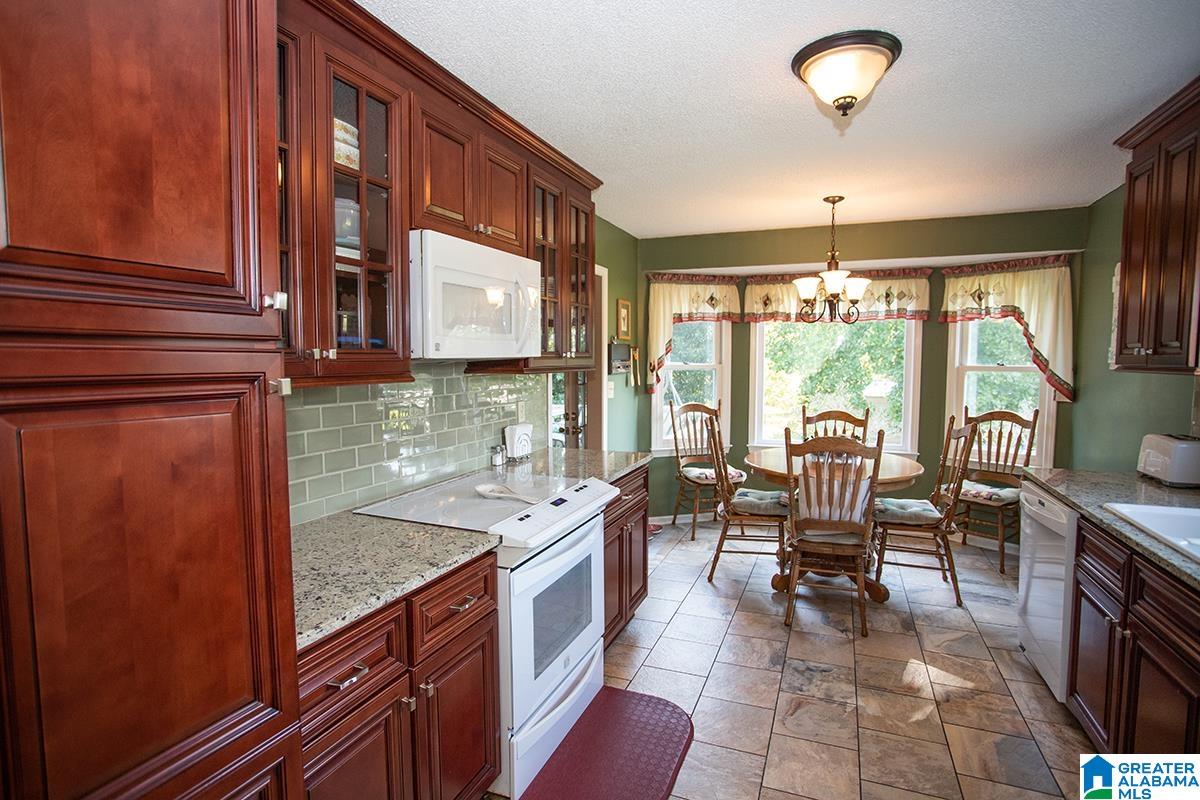 550 13th Street Southwest Alabaster, AL 35007 - Photo 8 of 39