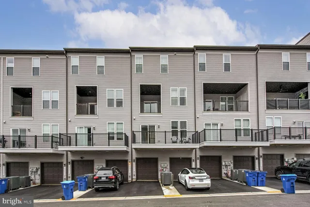 a car parked in front of a building