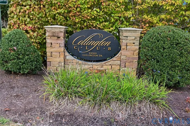 a sign on the side of the road