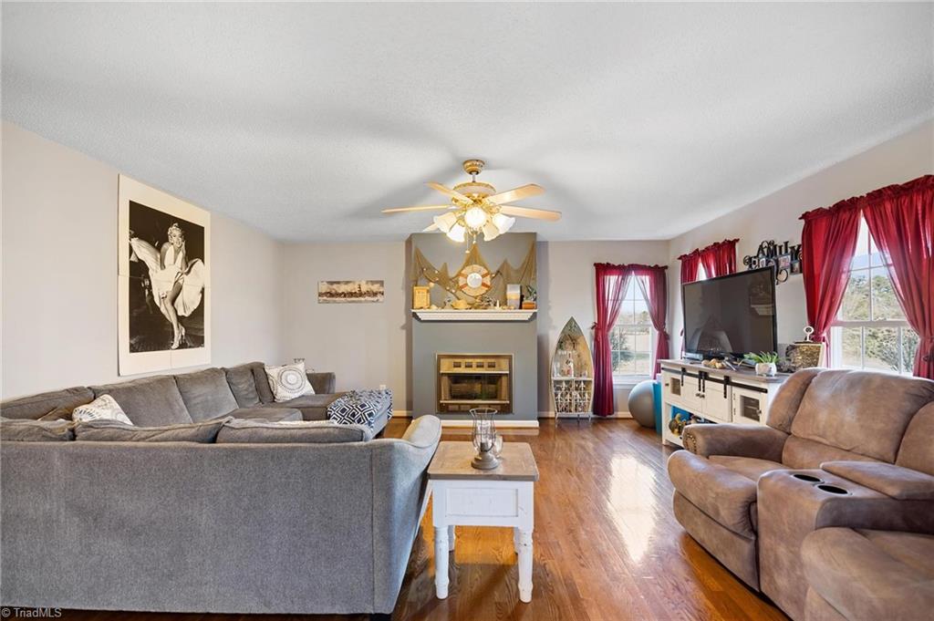 420 John Carroll Road Denton, NC 27239 - Photo 12 of 50