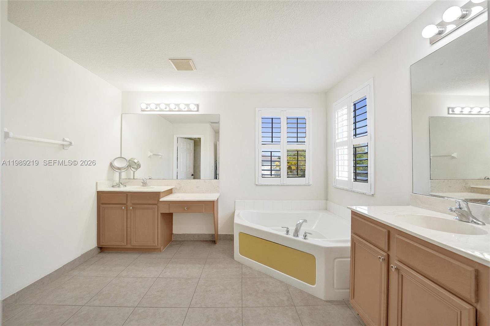 3936 Cascade Terrace Weston, FL 33332 - Photo 46 of 90